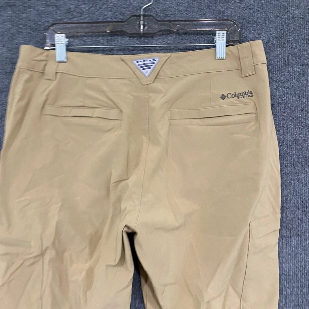 Columbia PFG Mens 32x30 Tan Khaki Performance Fishing Cargo Pants XM6670